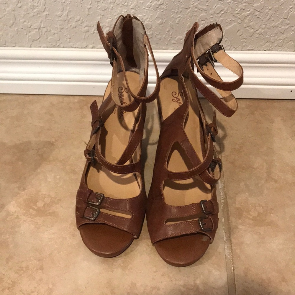 Seychelles Wedge Heel